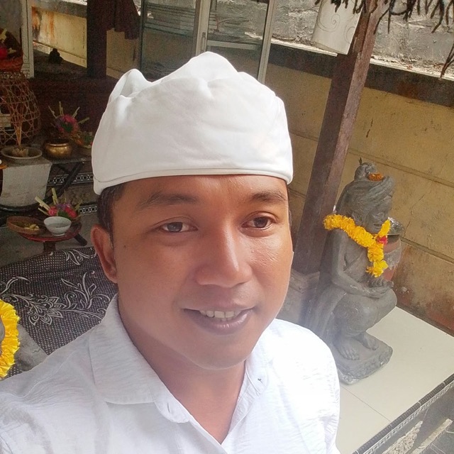 Bapak Mangku Kresi